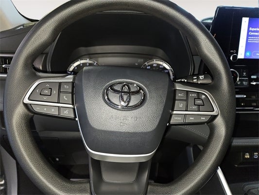 2023 Toyota Highlander L in Grand Haven, MI - Preferred Auto Advantage