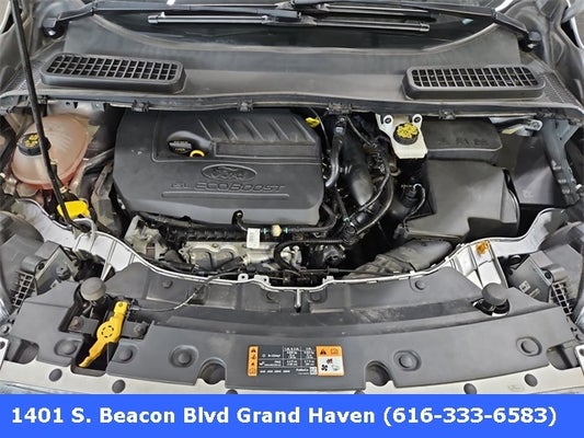 2019 Ford Escape SEL 4WD in Grand Haven, MI - Preferred Auto Advantage