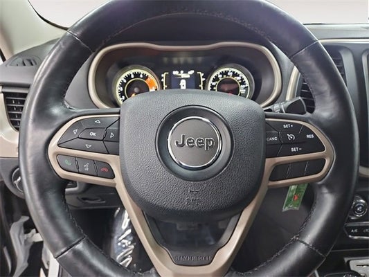 2017 Jeep Cherokee Latitude in Grand Haven, MI - Preferred Auto Advantage