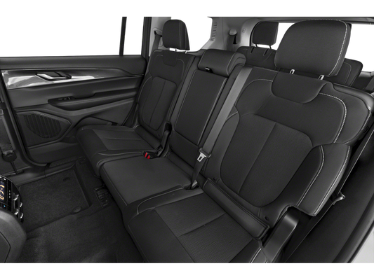 2023 Jeep Grand Cherokee L Altitude 4x4 in Grand Haven, MI - Preferred Auto Advantage