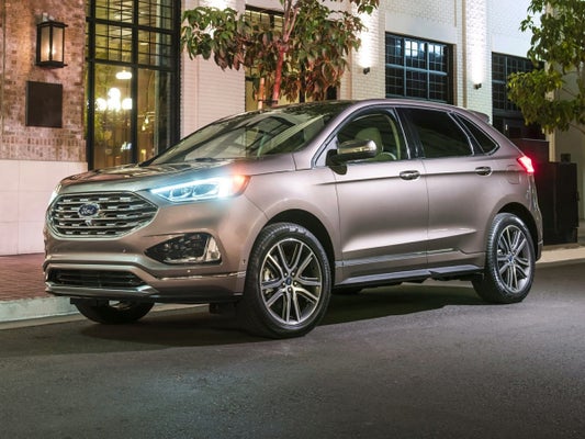 2019 Ford Edge Titanium in Grand Haven, MI - Preferred Auto Advantage